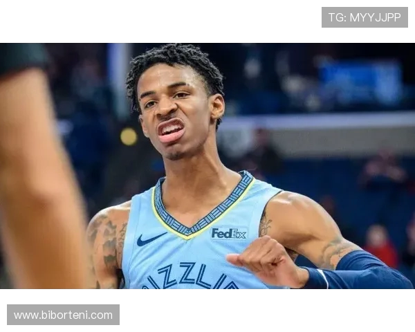 卡斯尔穿李小龙配色Tatum4轰下19分4篮板7助攻带领球队取胜